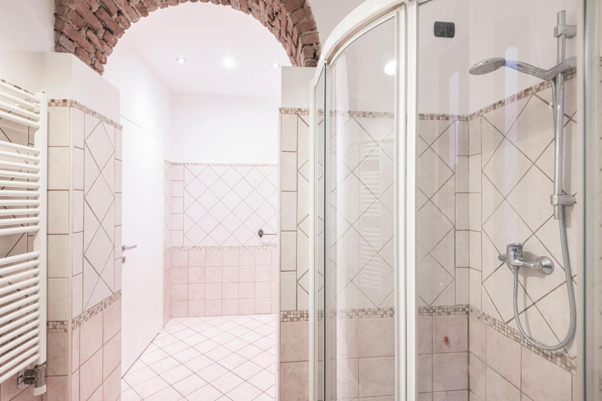 Nice Apartment In The Heart Of Porta Venezia Milaan Buitenkant foto